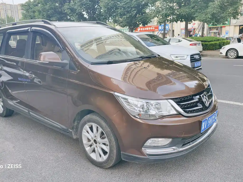 Baojun 730 2016