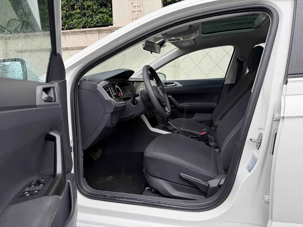 Volkswagen Polo 2023