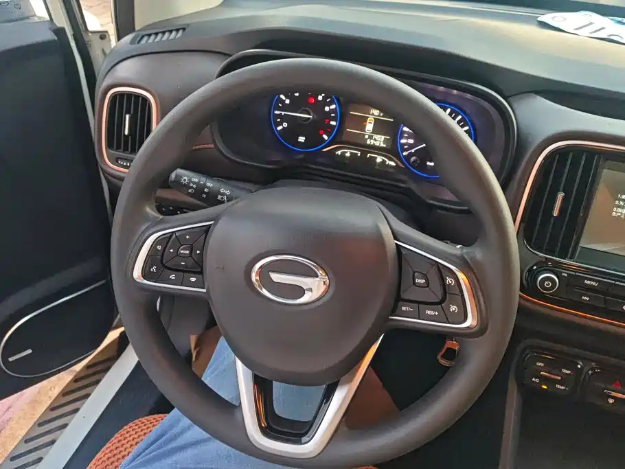 GAC Trumpchi GS3 2019 — фото 15