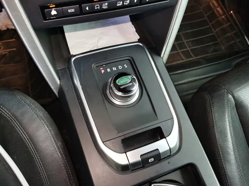 Land Rover Discovery Sport 2016 — фото 7