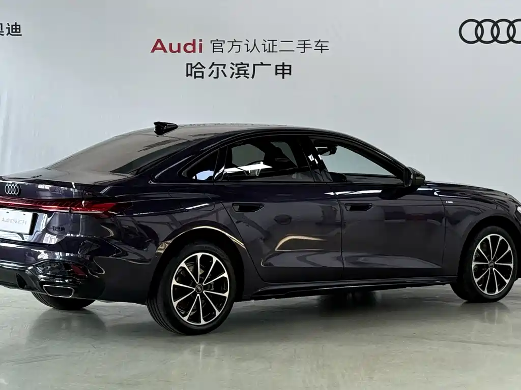 Audi A5L 2025 — фото 2