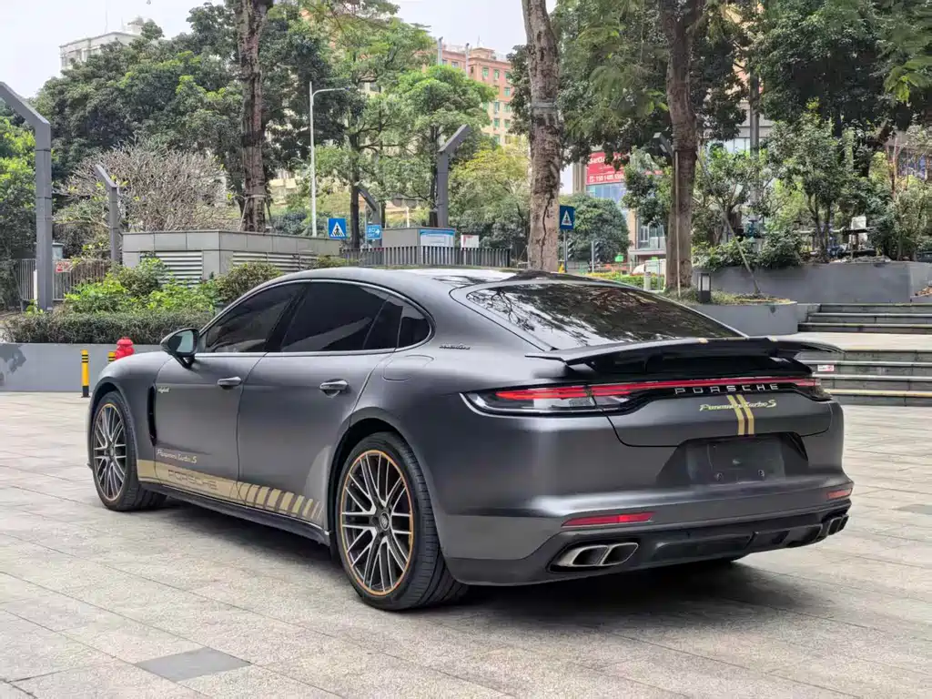 Porsche Panamera Hybrid 2023 — фото 13