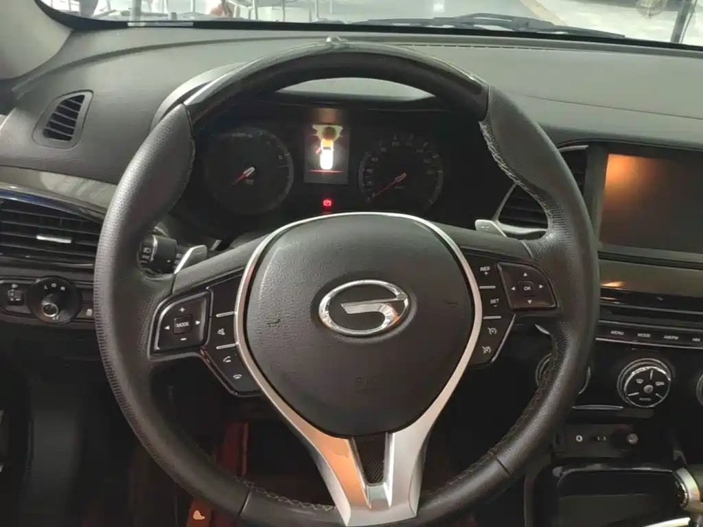 GAC Trumpchi GA6 2017 — фото 11