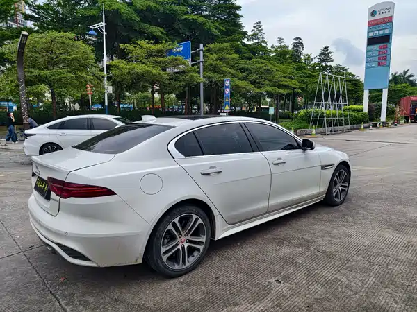 Jaguar XEL 2022