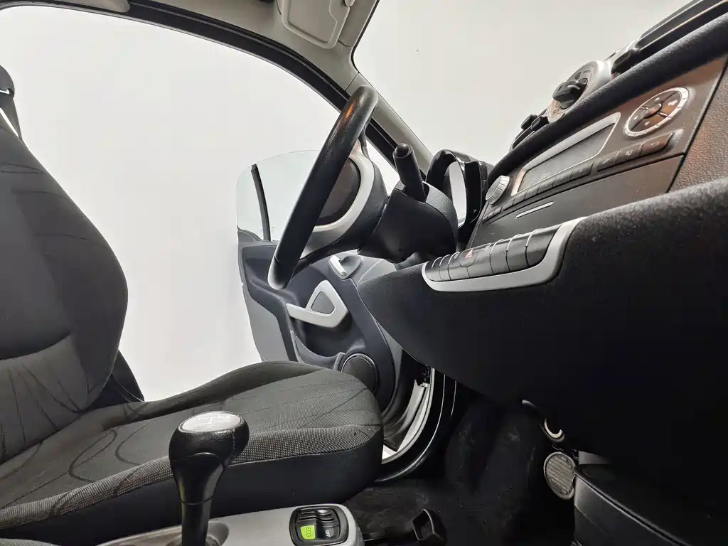 smart fortwo 2014 — фото 14