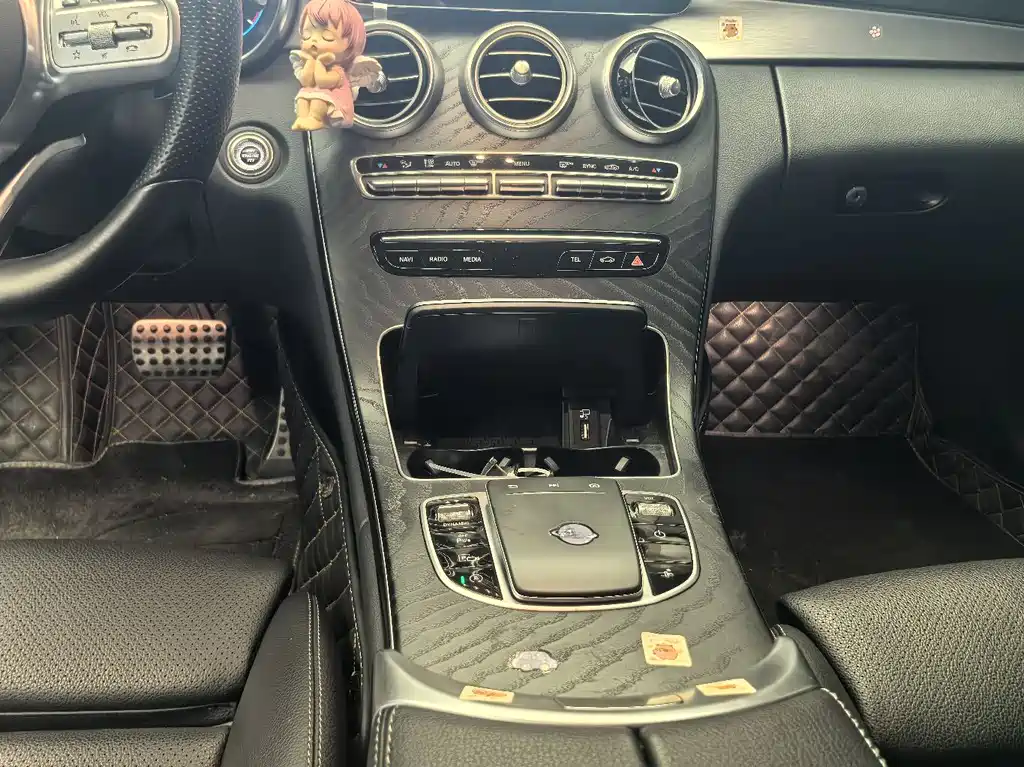Mercedes-Benz C-Class 2021 — фото 12