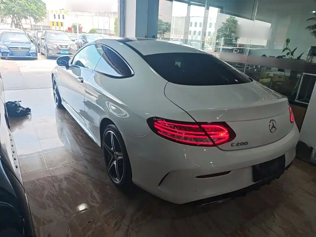 Mercedes-Benz C-Class 2018