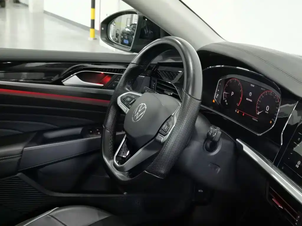 Volkswagen Passat 2021 — фото 22