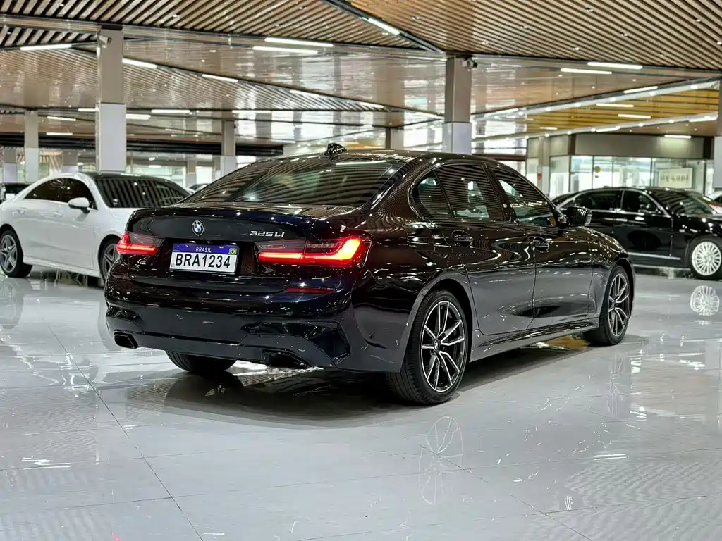 BMW 3 Series 2020
