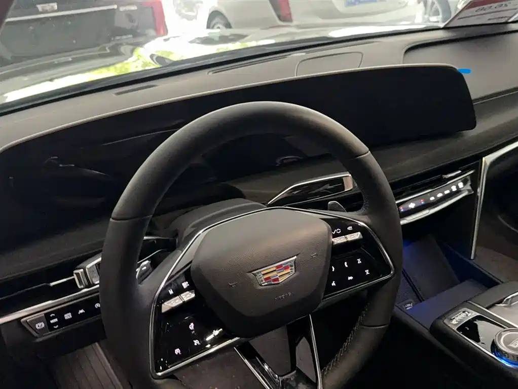 Cadillac CT6 2025 — фото 7