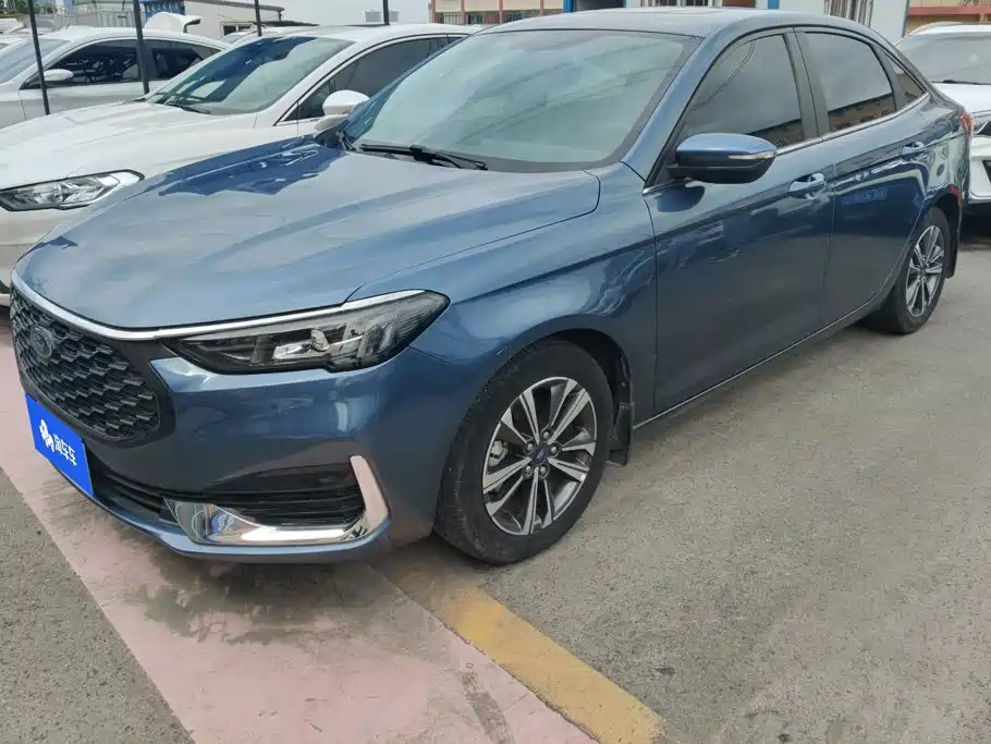 Ford Escort 2021