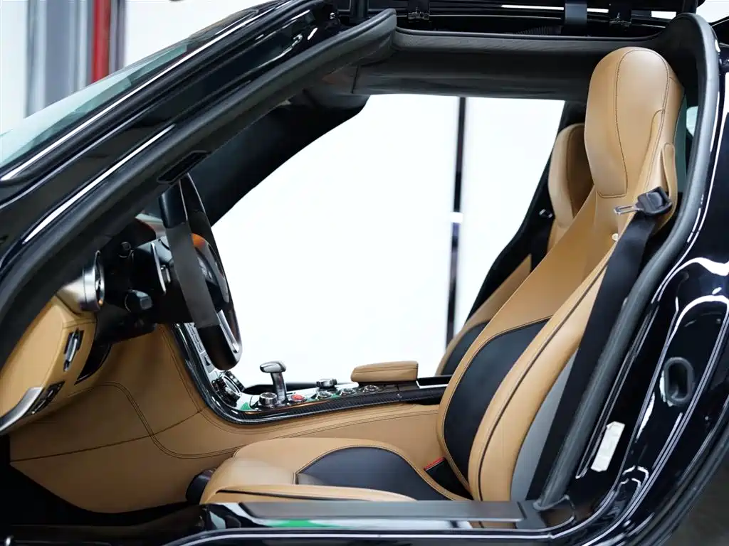 Mercedes-Benz SLS AMG 2013 — фото 20