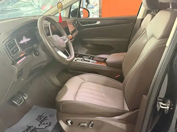 Volkswagen Viloran 2023