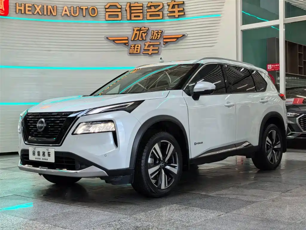 Nissan X-Trail 2023 — фото 1