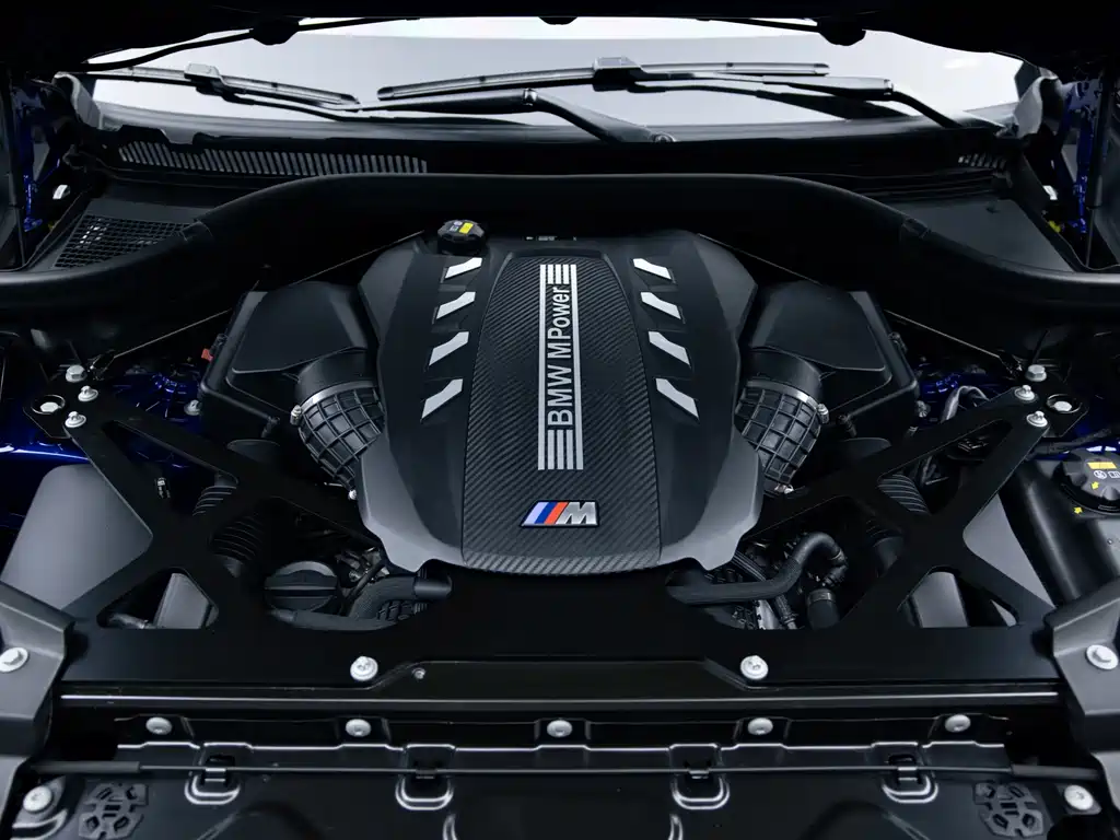 BMW X5 M 2021 — фото 10