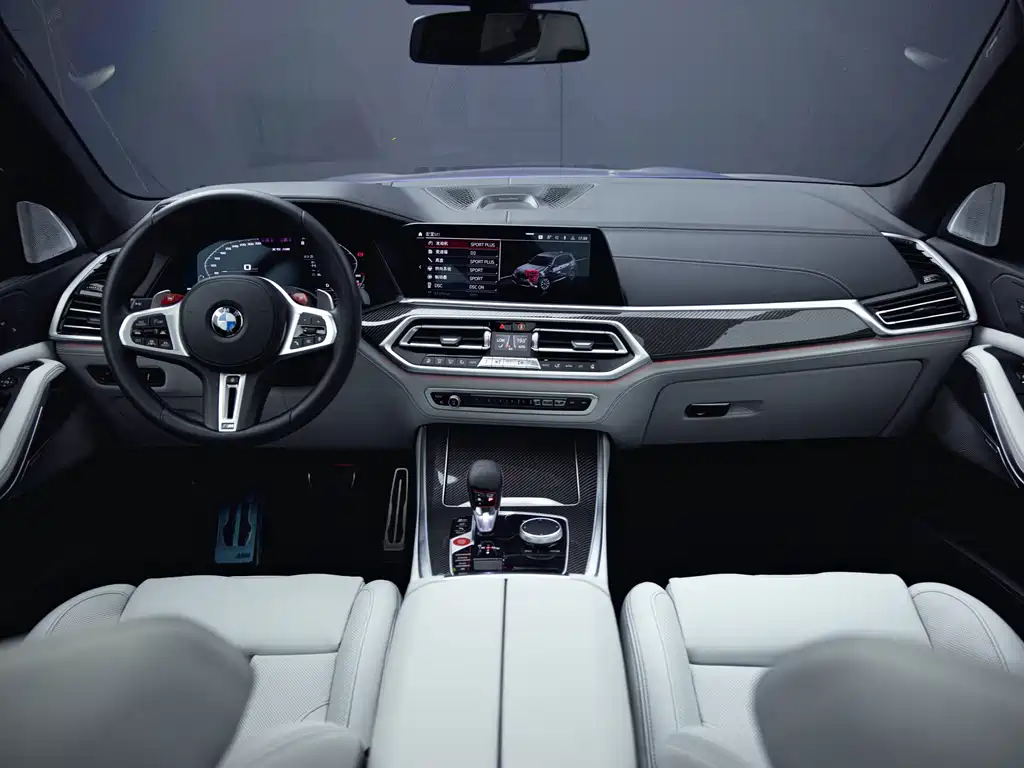 BMW X5 M 2021 — фото 21