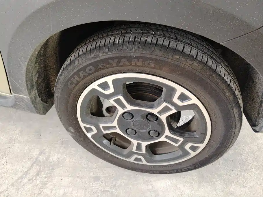 Geely Galaxy Panda 2024