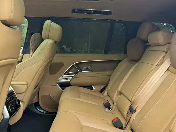 Land Rover Range Rover 2023