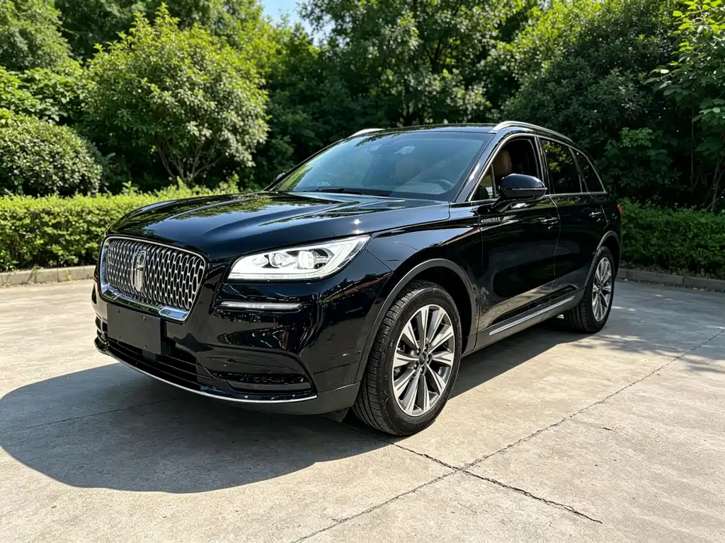 Lincoln Corsair 2020 — фото 1