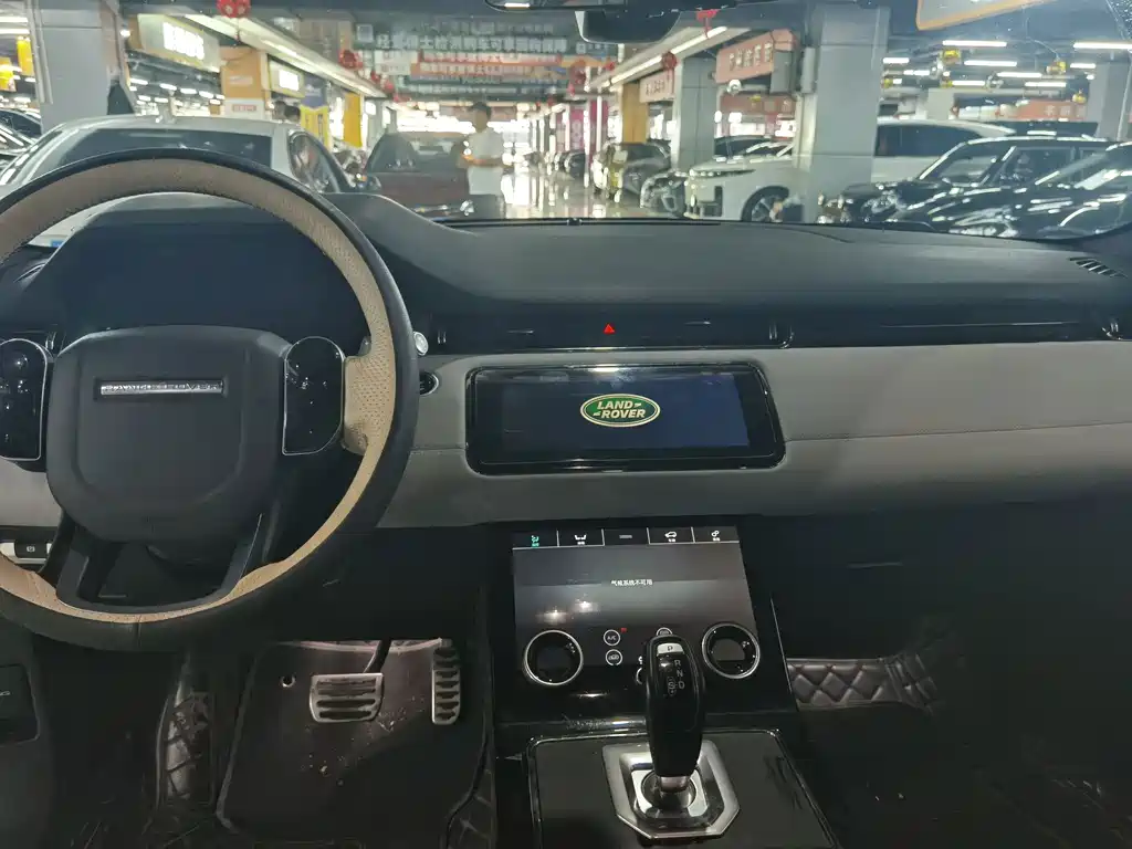 Land Rover Range Rover Evoque 2020 — фото 8