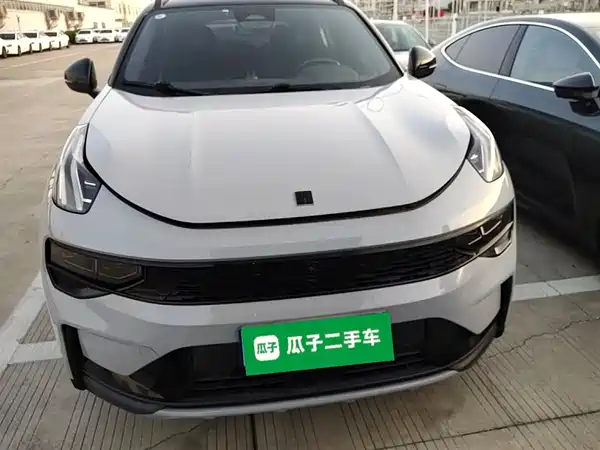 Lynk & Co 01 2023