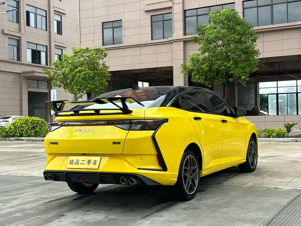 Dongfeng Yixuan 2022