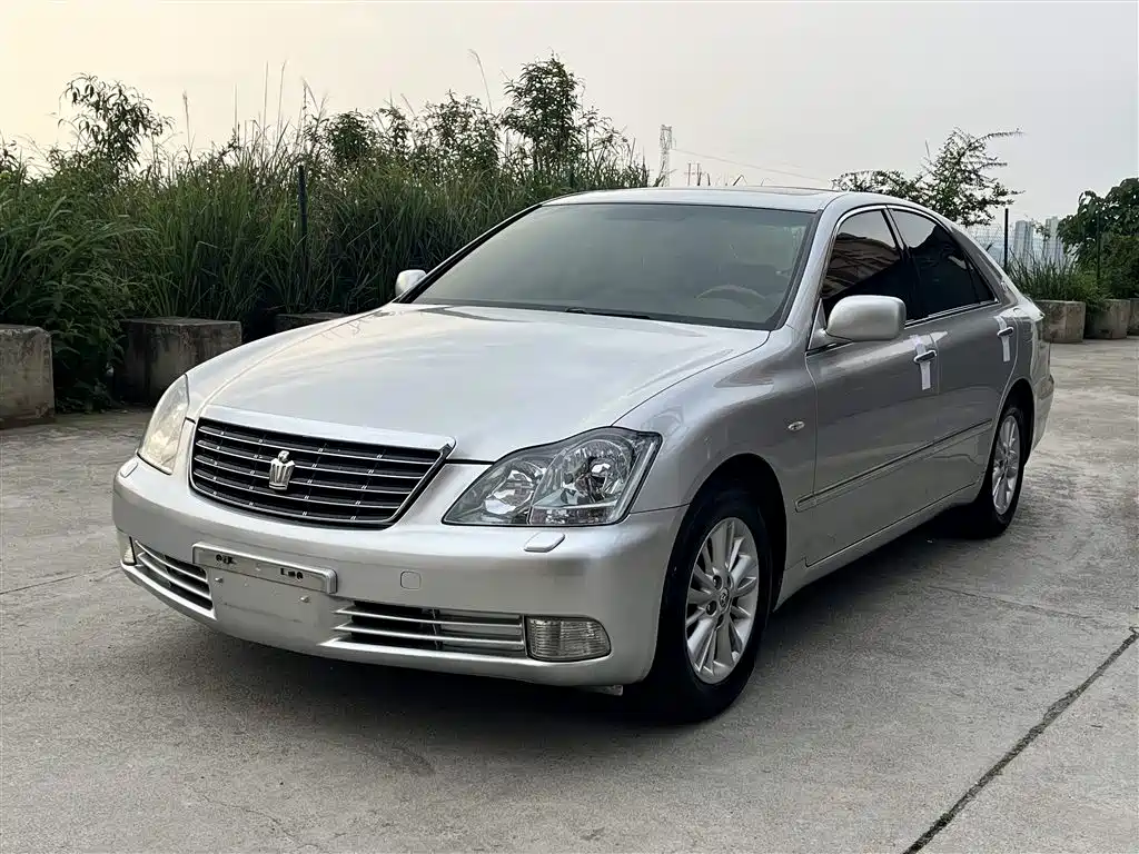 Toyota Crown 2008