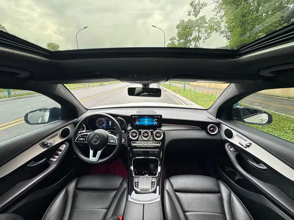Mercedes-Benz GLC Coupe 2023 — фото 6