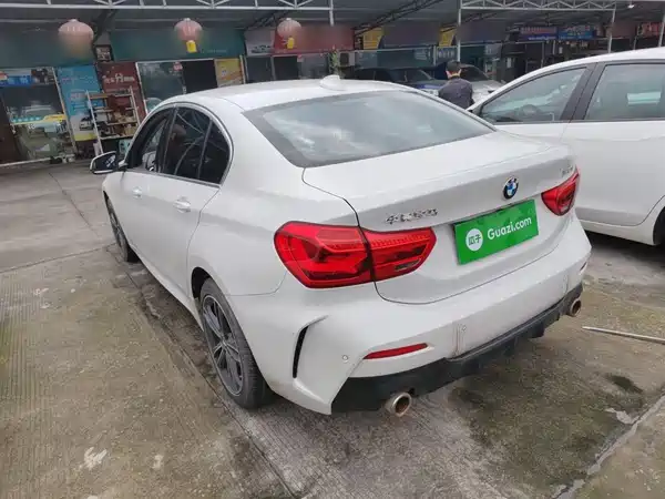 BMW 1 Series 2023