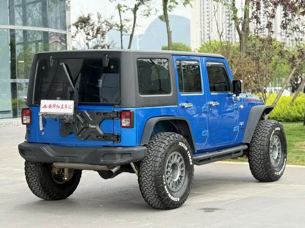 Jeep Wrangler 2017 — фото 5