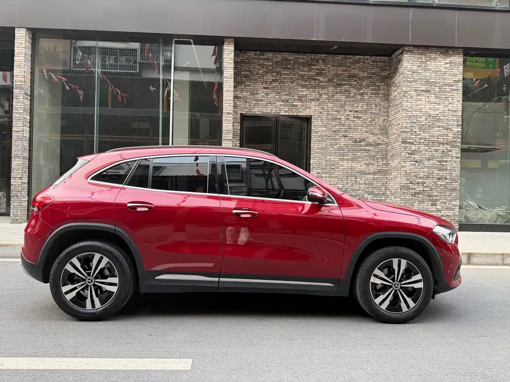 Mercedes-Benz GLA 2021 — фото 10