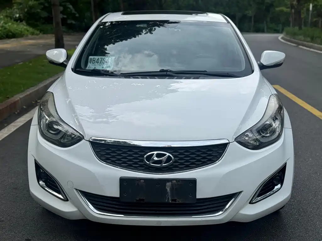 Hyundai Elantra 2017