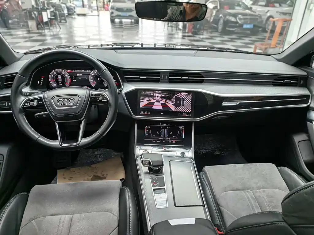 Audi A6L 2023 — фото 11