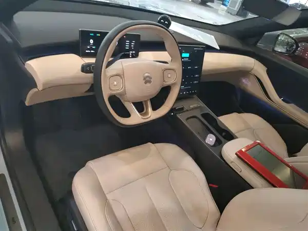 NIO ET5 2022
