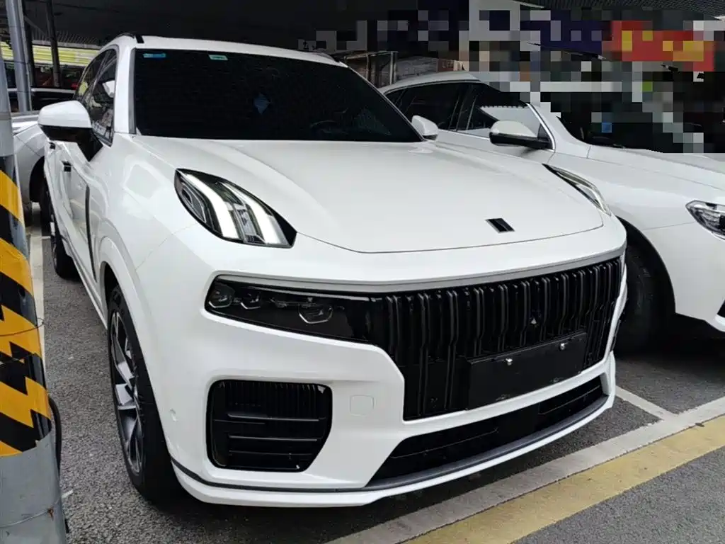 Lynk & Co 09 EM-P 2024 — фото 4
