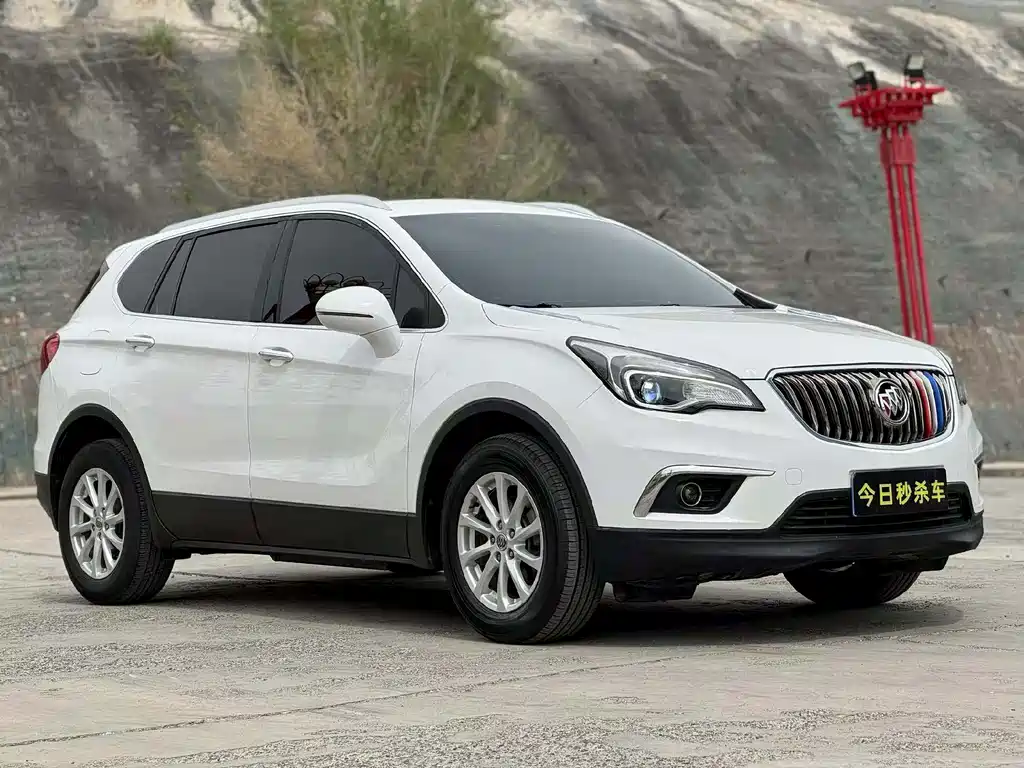 Buick Envision Plus 2017 — фото 1