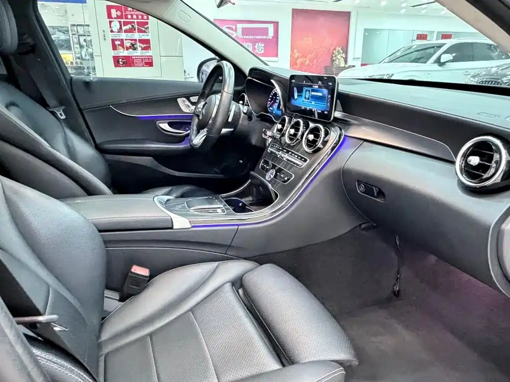 Mercedes-Benz C-Class 2022 — фото 9