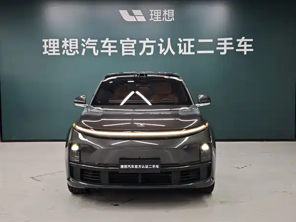 Li Auto L7 2025