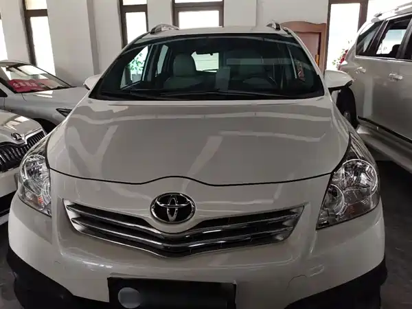 Toyota Yizhi 2015