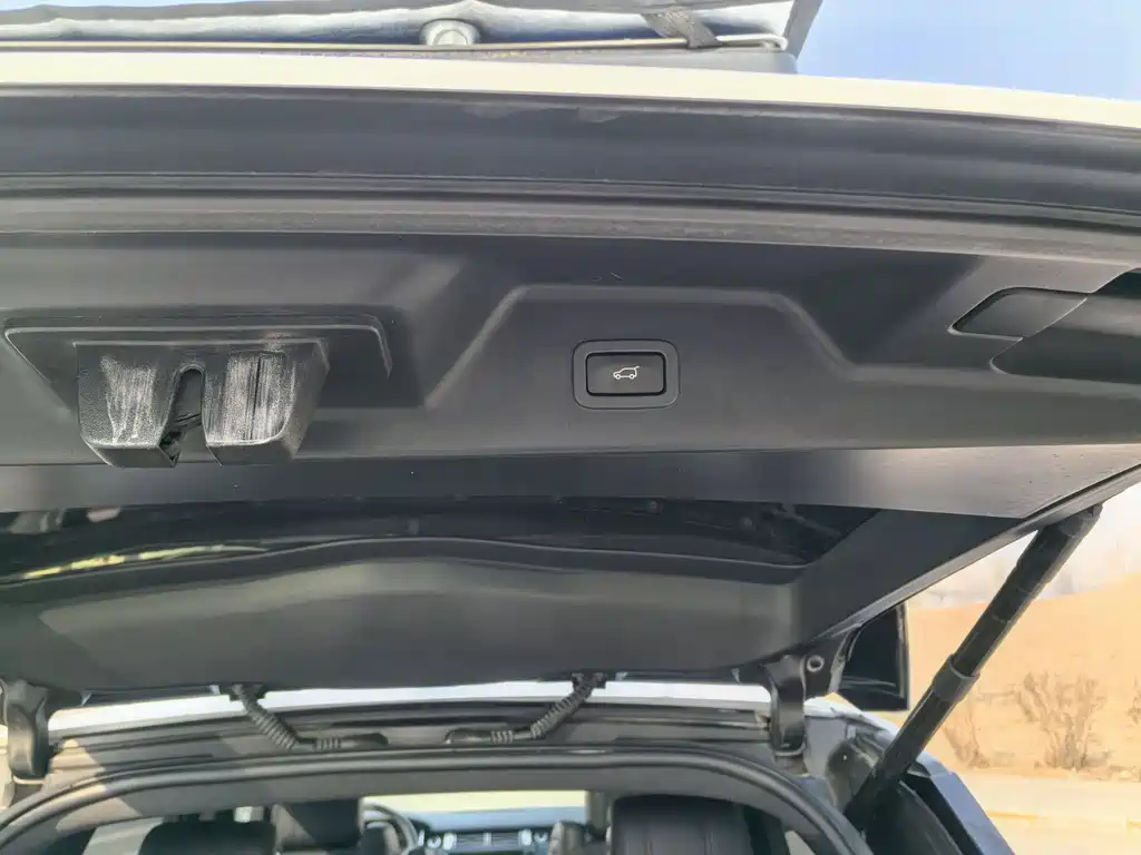 Land Rover Range Rover 2015 — фото 17