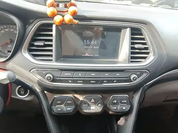 GAC Trumpchi GS4 2017