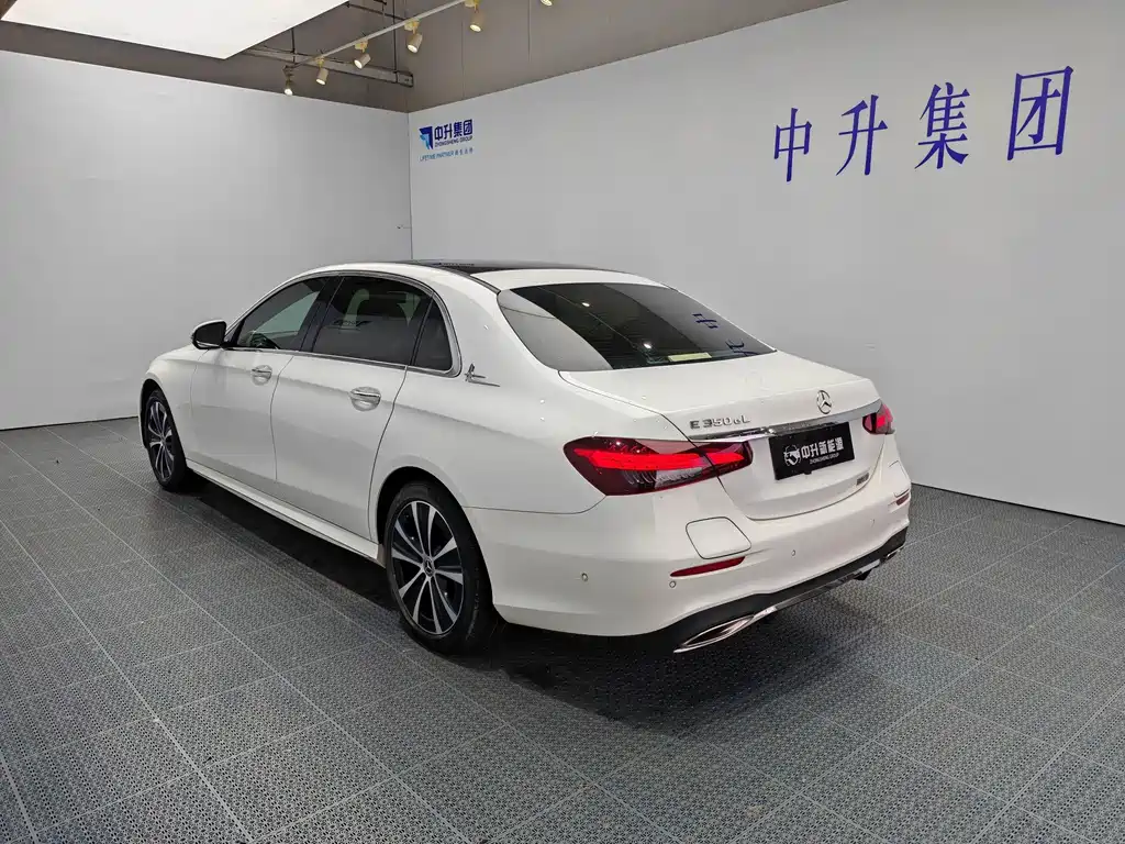 Mercedes-Benz E-Class New Energy 2022 — фото 4