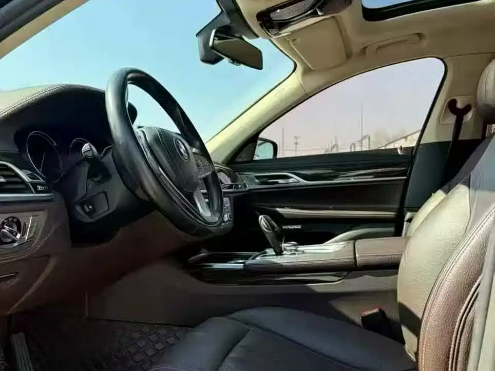 BMW 7 Series 2017