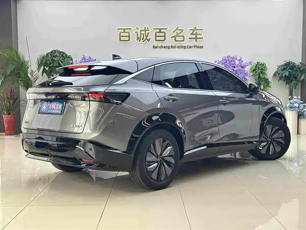Nissan ARIYA 2024