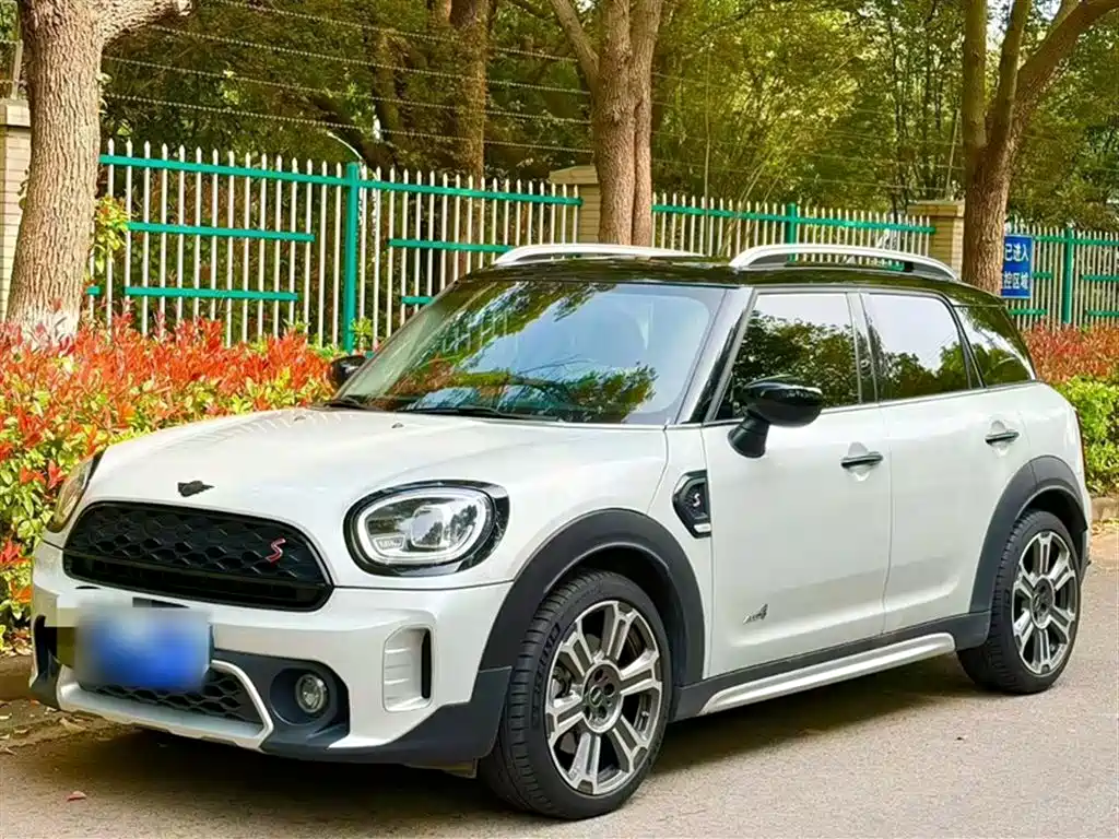 MINI Countryman 2022 — фото 1