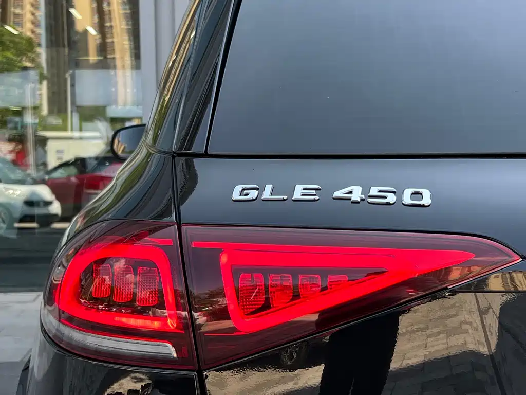 Mercedes-Benz GLE 2020 — фото 14