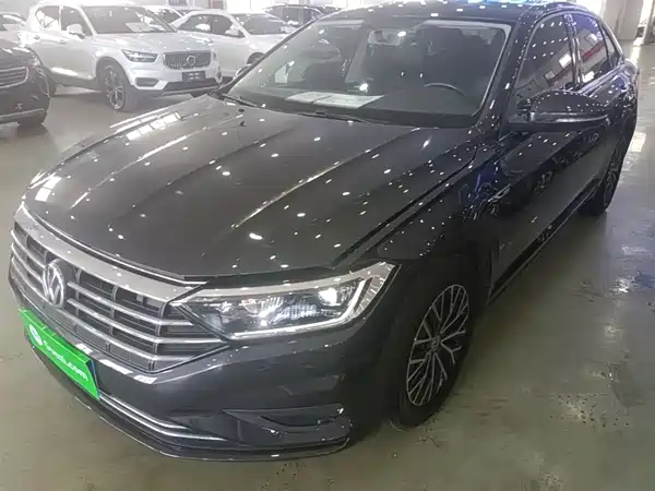 Volkswagen Sagitar 2021