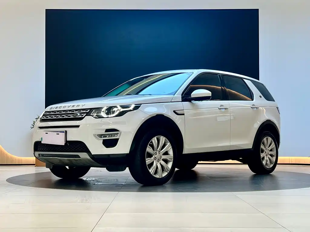 Land Rover Discovery Sport 2017 — фото 1