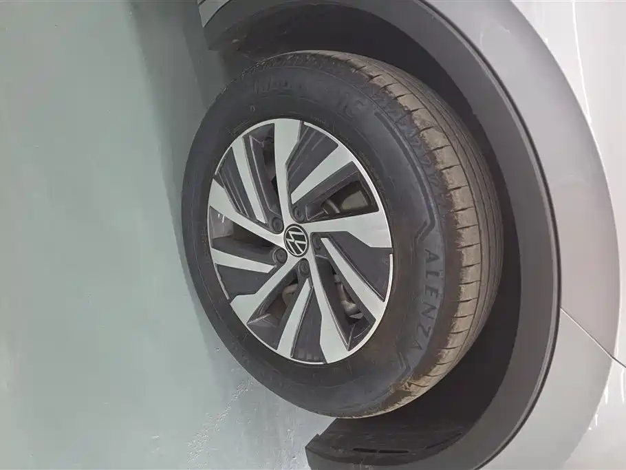 Volkswagen Tiguan L PHEV 2021