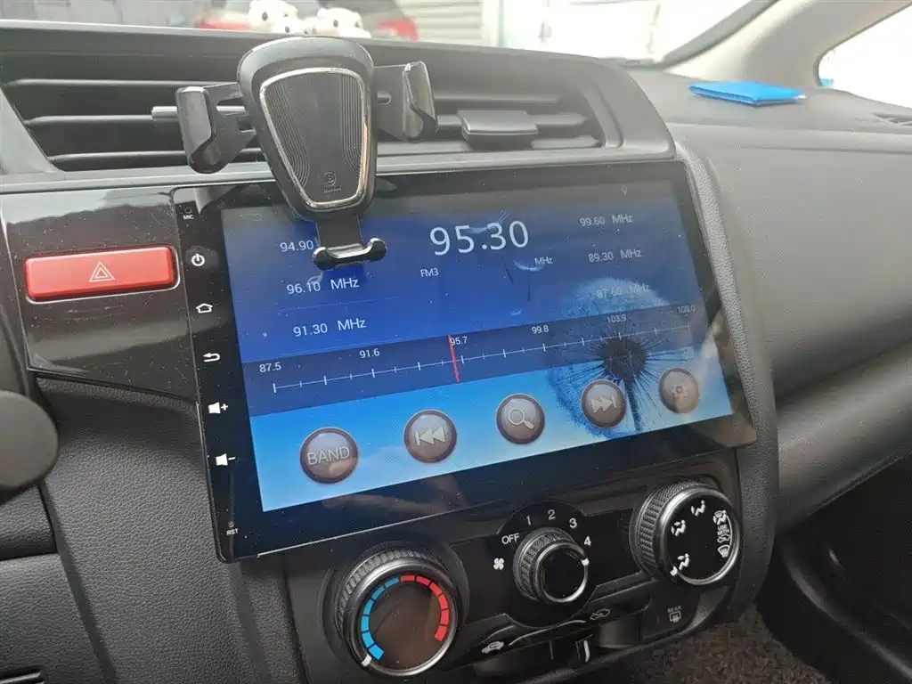 Honda Fit 2016 — фото 6